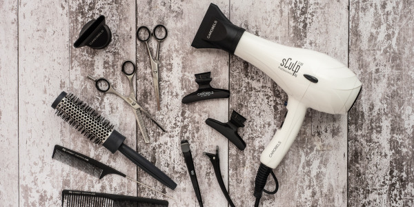 4 Secadores Profesionales de Pelo para tu Salón