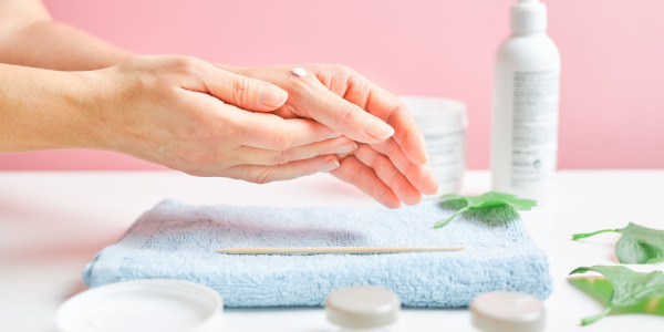 Tratamiento con parafina para manos: beneficios, pasos y productos recomendados